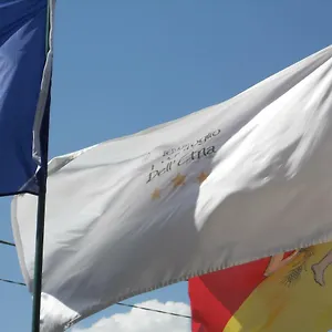 L'agrifoglio Dell'etna Trecastagni